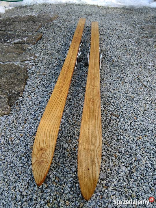 Stare drewniane narty retro Mesta Alpin dolnośląskie Szklarska Poręba