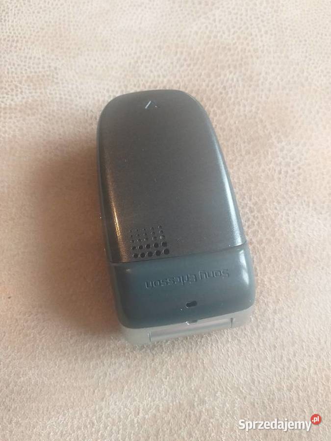 SONY Ericsson Z300i z300 telefon 300 z klapką sprzedam