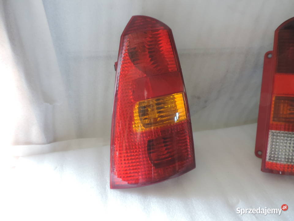 FORD FOCUS MK1 KOMBI LAMPA LEWY TYŁ Nowy Sącz sprzedam