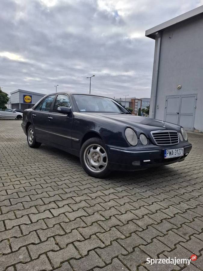 Mercedes W210 ładny manualna