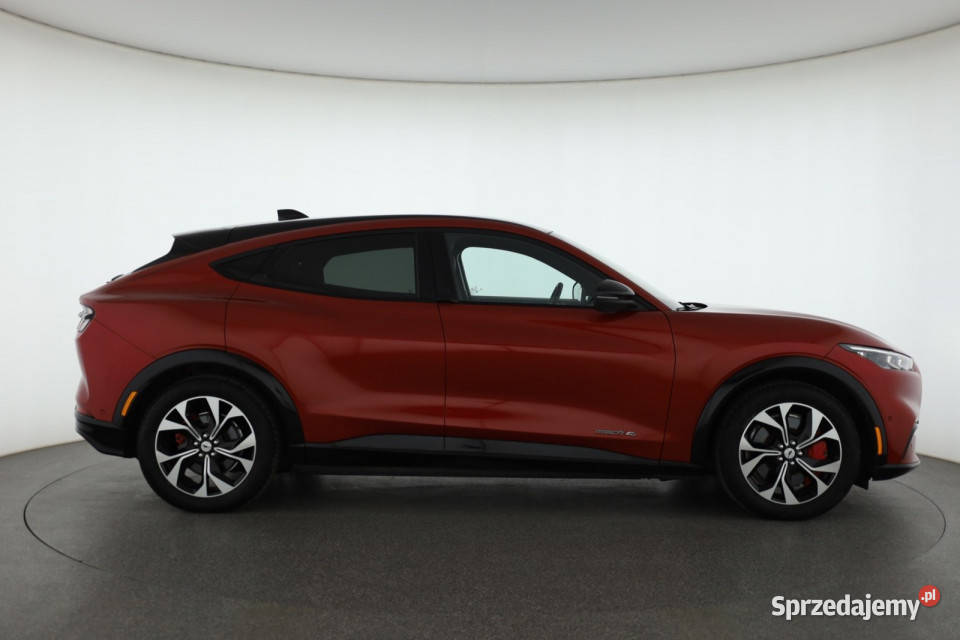 Ford Mustang MachE Standard Range AWD gniazdo USB śląskie Katowice
