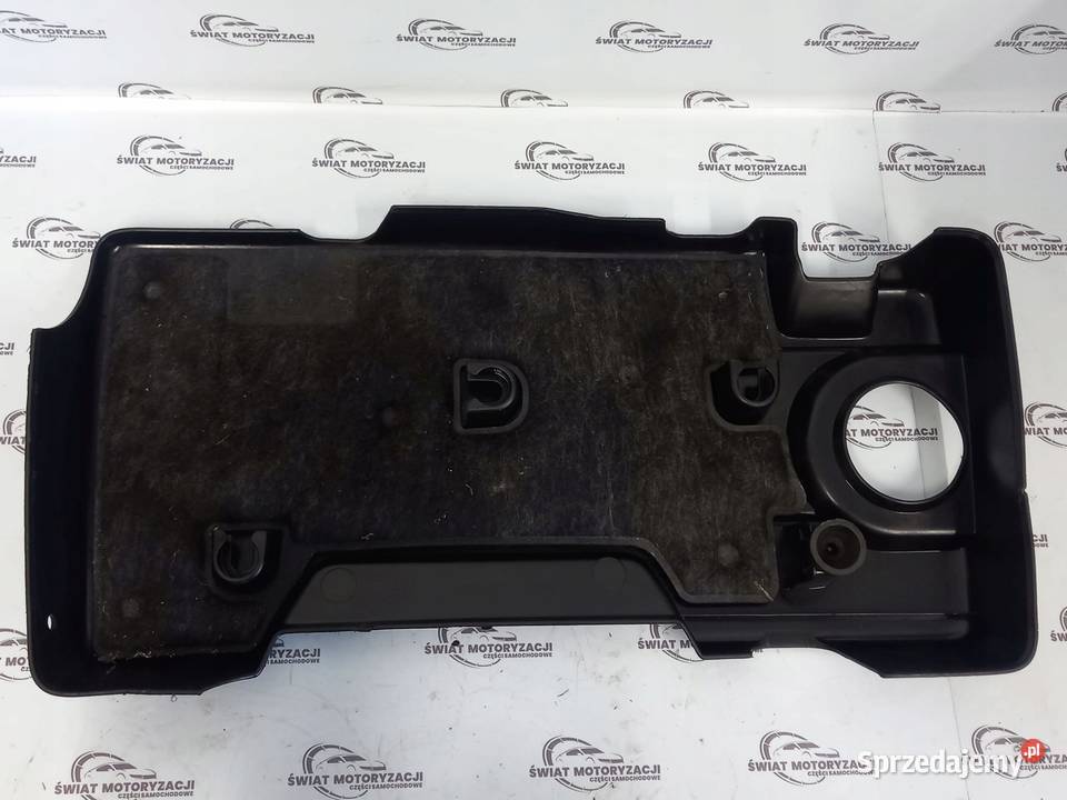 ASTRA IV J 13 CDTI pokrywa silnika 55564363 świętokrzyskie