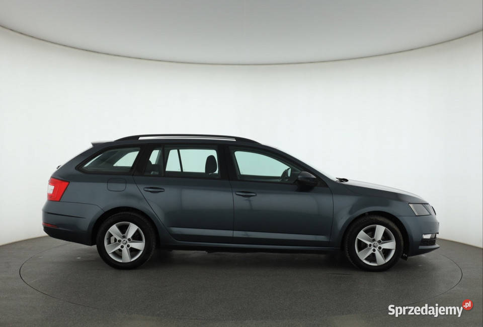 Skoda Octavia 16 TDI ASR (kontrola trakcji)