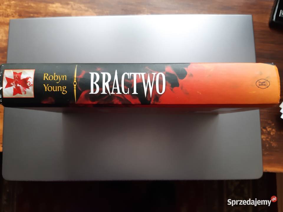 ROBYN Young Bractwo Rok wydania 2013 Proza i poezja Poznań sprzedam