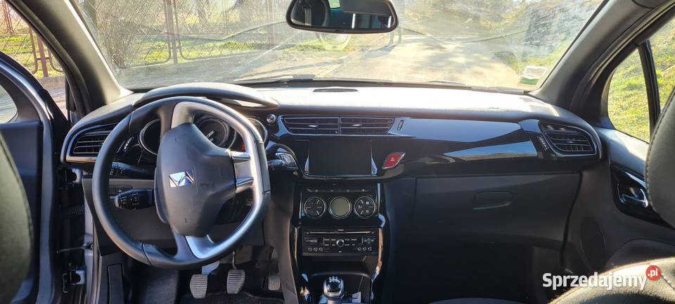 Citroen DS3 16 VTi SoChic benzyna