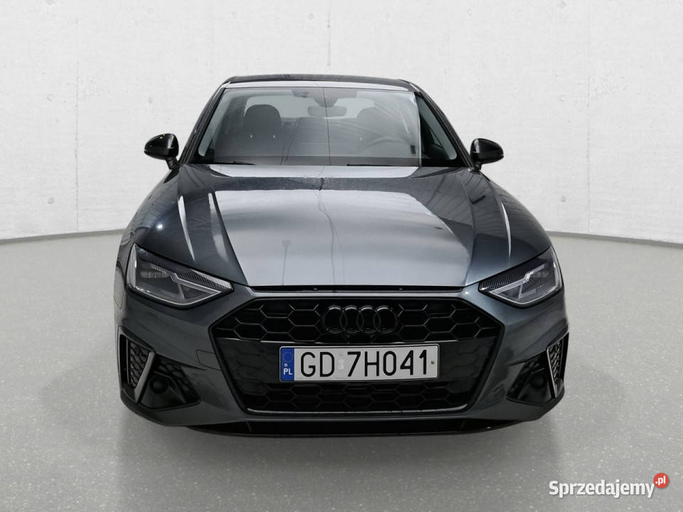 Audi A4 Limousine B9 2015 4/5 Komorniki