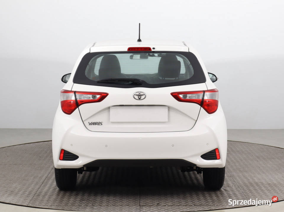 Toyota Yaris 15 Dual VVTi nieuszkodzony Yaris