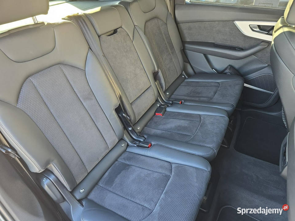 Audi Q7 MatrixLEDHakHeadUpDociągiS Q7