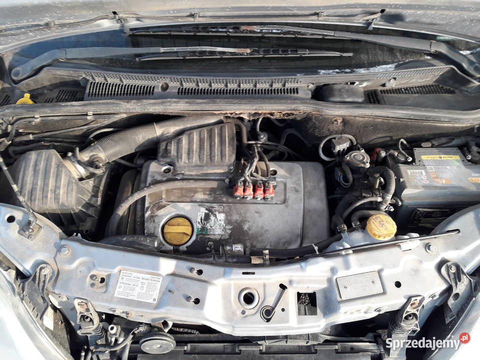 Opel Meriva A 2003 16 benzynaLPG HAK i dwa Meriva