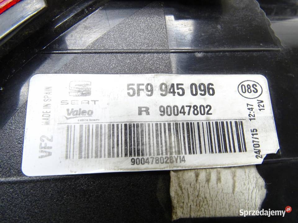 LAMPA PRAWA PRAWY TYŁ TYLNA W BŁOTNIK SEAT LEON sprzedam
