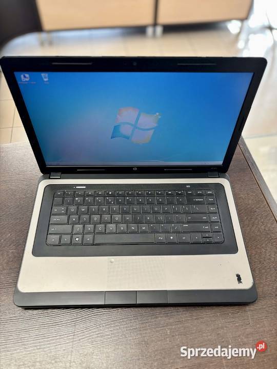 Laptop HP 635 156 AMD E 4 GB 320 GB czarny AMD E warmińsko-mazurskie Elbląg