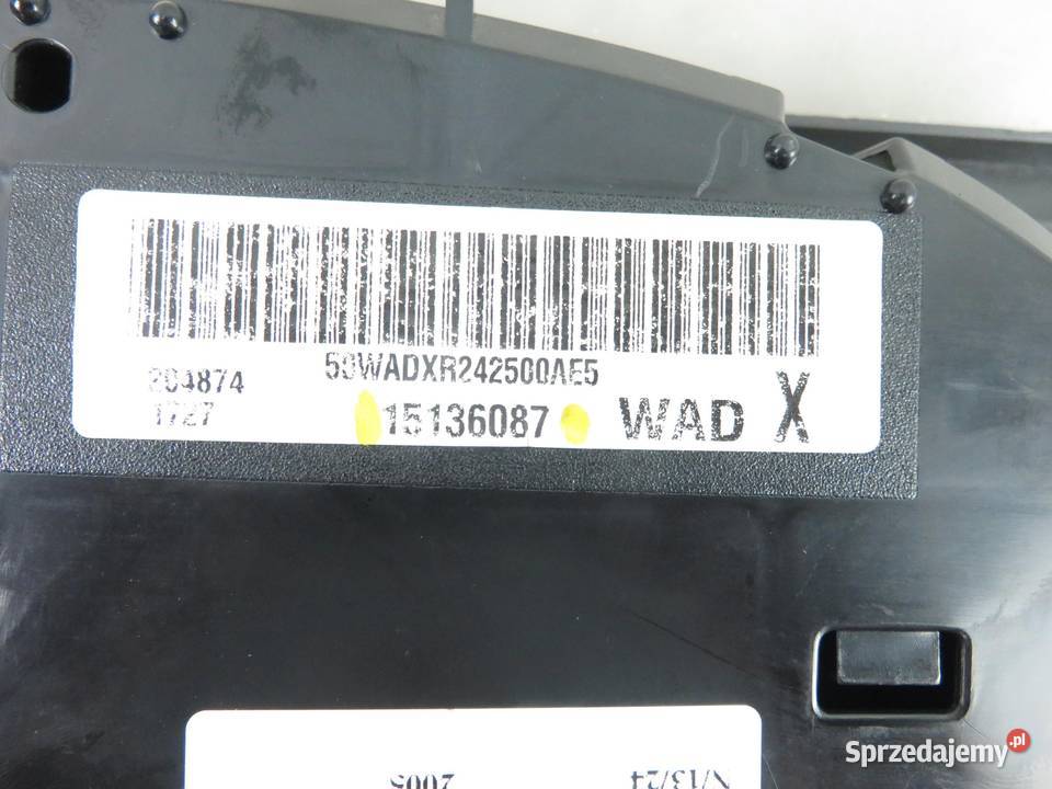 LICZNIK HUMMER HUMMER H2 60 AWD LQ4 15136087 osobowe