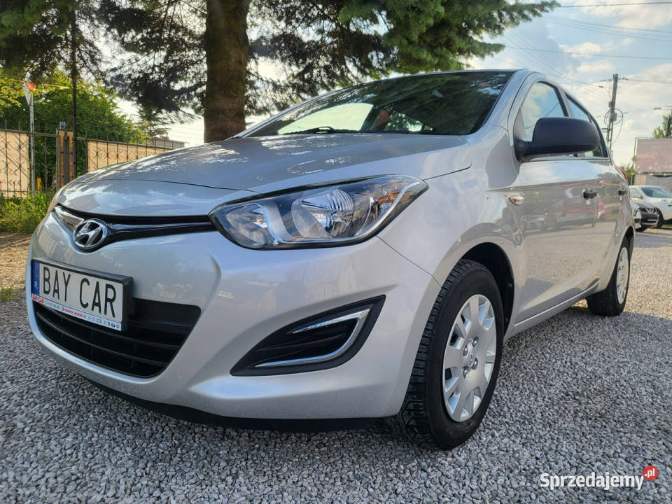 Hyundai i20 12 85 100 Przebieg 128 Dekra I manualna Pabianice