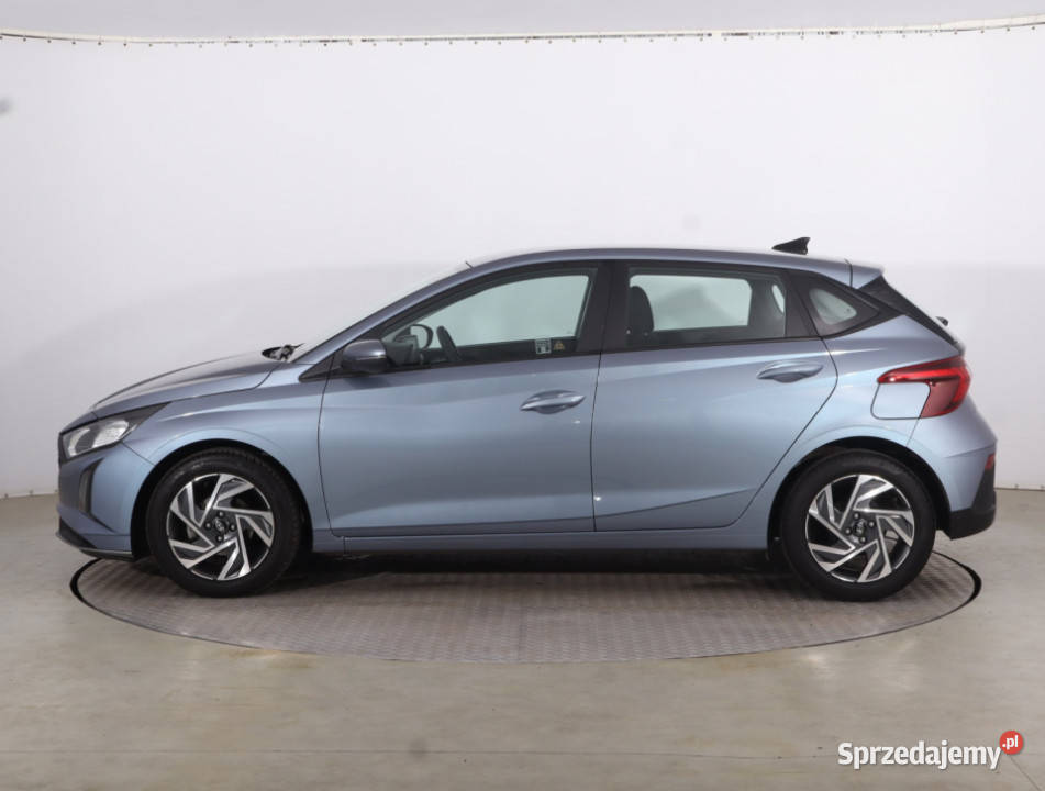 Hyundai i20 12 MPI asystent pasa ruchu