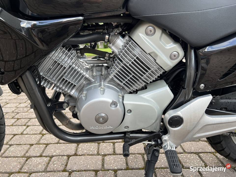 Honda Varadero 1253 przebieg 11 stan idealny Honda Olkusz sprzedam