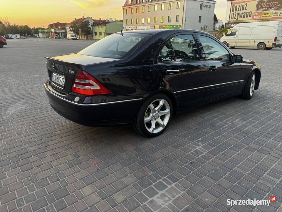 Mercedes w203 2005 Sport Edition 220cdi 150 światła przeciwmgielne łódzkie