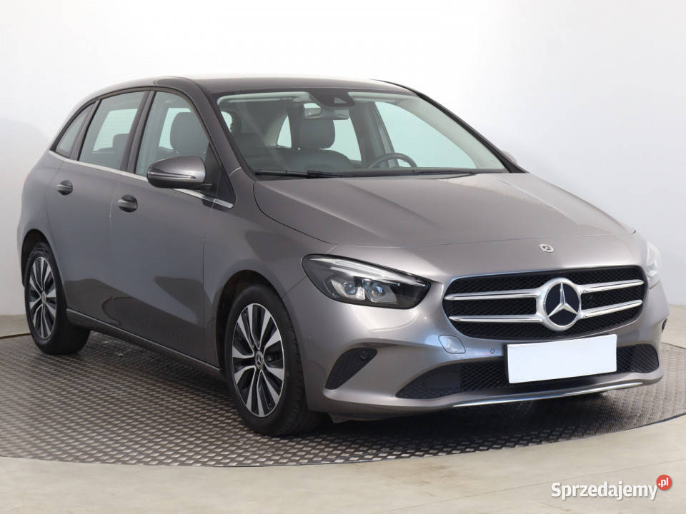 Mercedes B B 180 d system Start-Stop