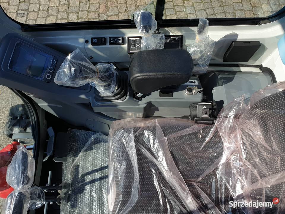 Minikoparka Takeuchi TB216 NOWA wersja V2 Gąsiennice Bielsko-Biała sprzedam