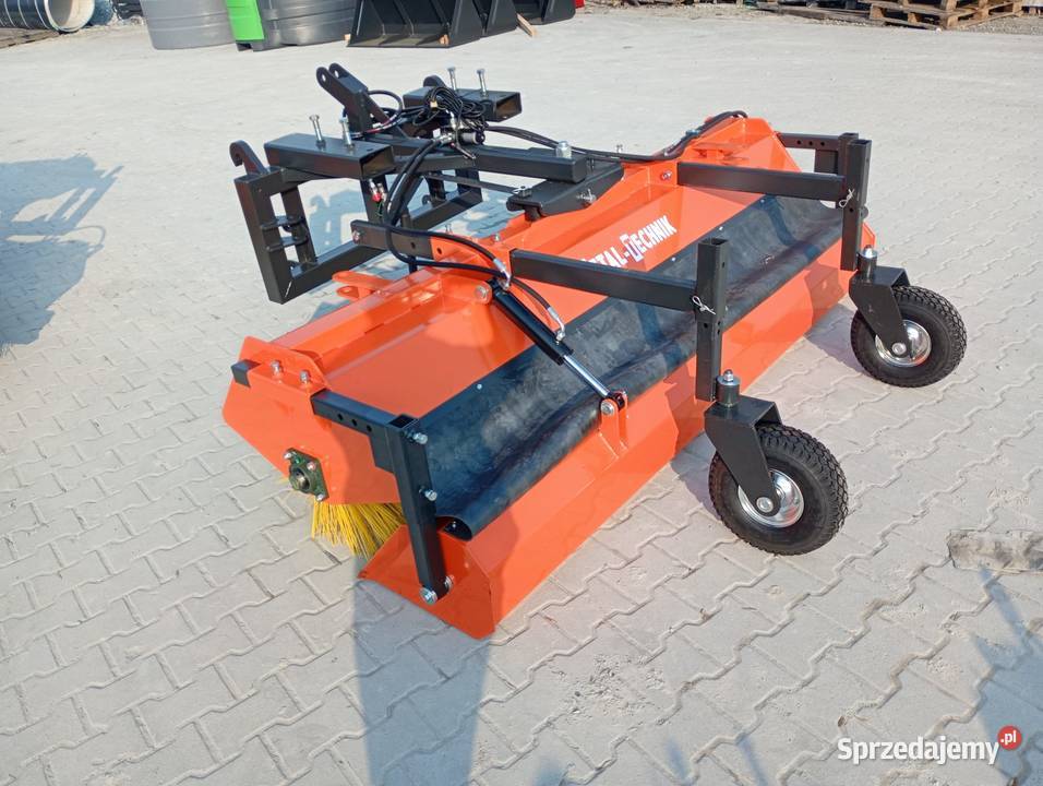 Zamiatarka Metal Technik 24m mocowanie 3w1 Super Rabka-Zdrój
