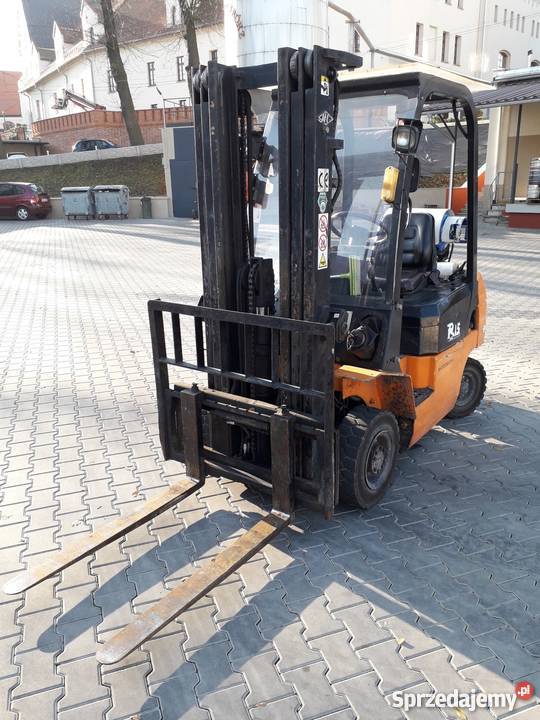 Widlak HC RW20 Racibórz