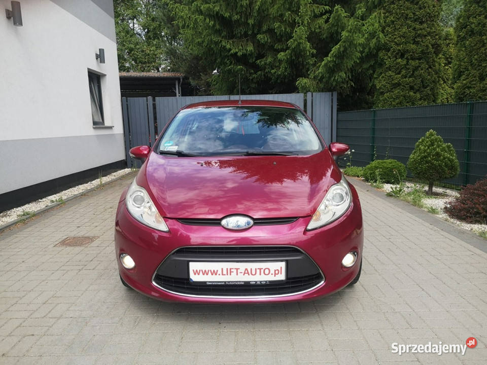 Ford Fiesta 125 16V 82 Klimatronik ALU Isofix nieuszkodzony Strzegom