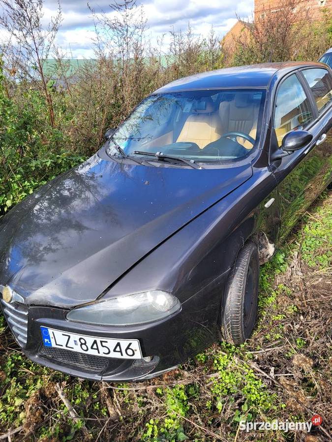 Alfa Romeo 147 lift Rok produkcji 2005 Góra