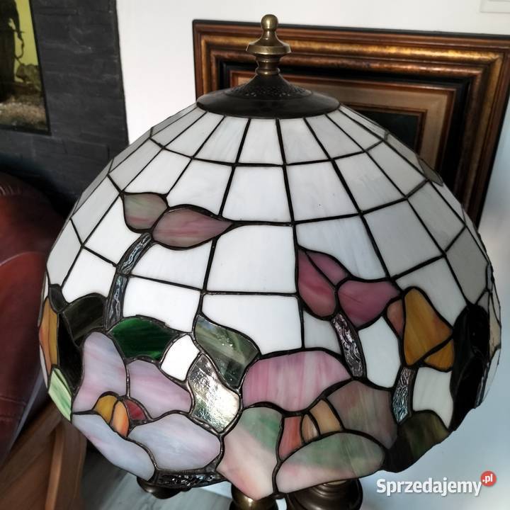 Lampa witrażowa stołowa