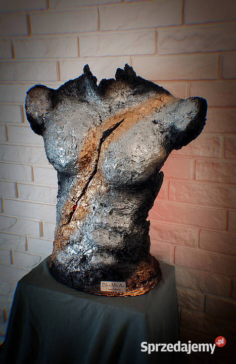 Strażnik serca rzeźba lampa sztuka użytkowa Piła