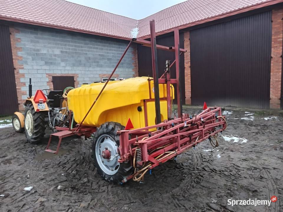 Opryskiwacz ciagany 1500 litrów belka 15m pilmet łódzkie Kutno sprzedam