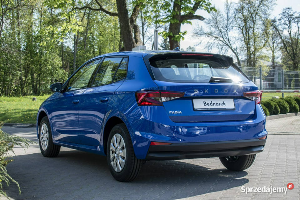 koda Fabia Essence 10 MPI 80 Dostępna ręki IV Łódź