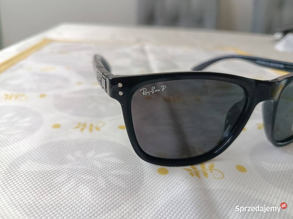 Okulary przeciwsłoneczne unisex marki RayBan Białystok