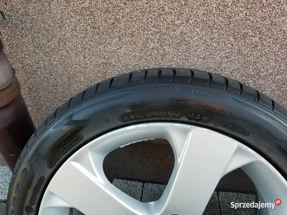 Felgi aluminiowe 17 z oponami Mazda 4 sztuki z śląskie Jaworzno