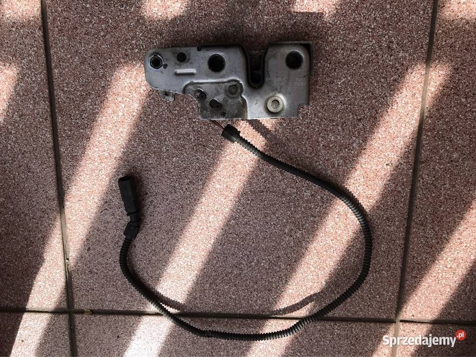 Zamek maski 5N0 Tiguan Kozy