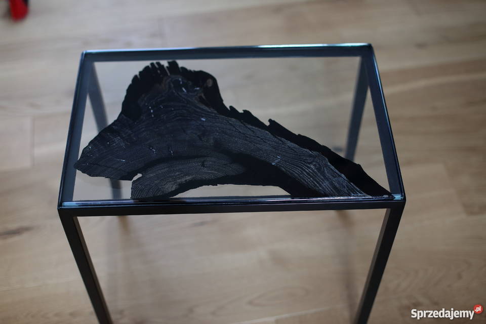 Stolik kawowy czarny dąb bezbarwny epoksyd 34cm