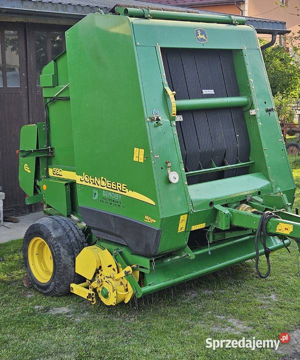 Prasa zmiennokomorowa John Deere 592 CoverEdge Rolujące (belujące) Małogoszcz