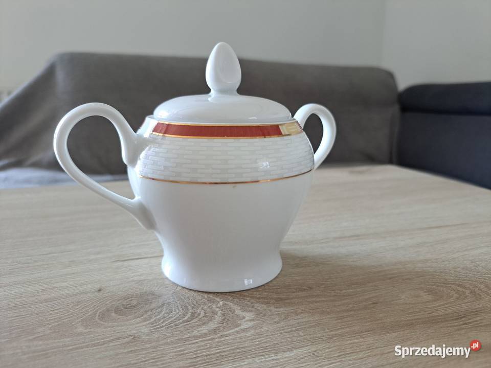 Cukierniczka porcelanowa z czasów PRLu WAZA biały Radom