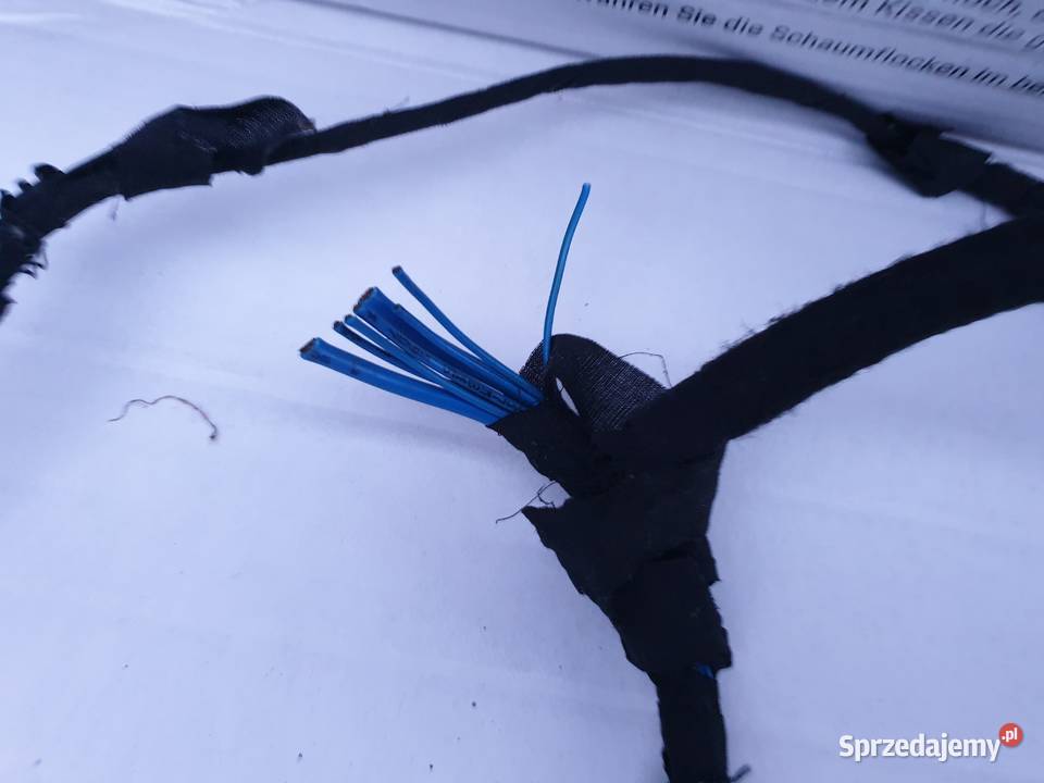 WIĄZKA KLAPY TYLNEJ CITROEN C3 II 0916 Motoryzacja śląskie Rybnik