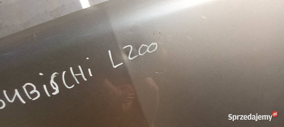 Mitsubishi L200 maska I generacja oryginał