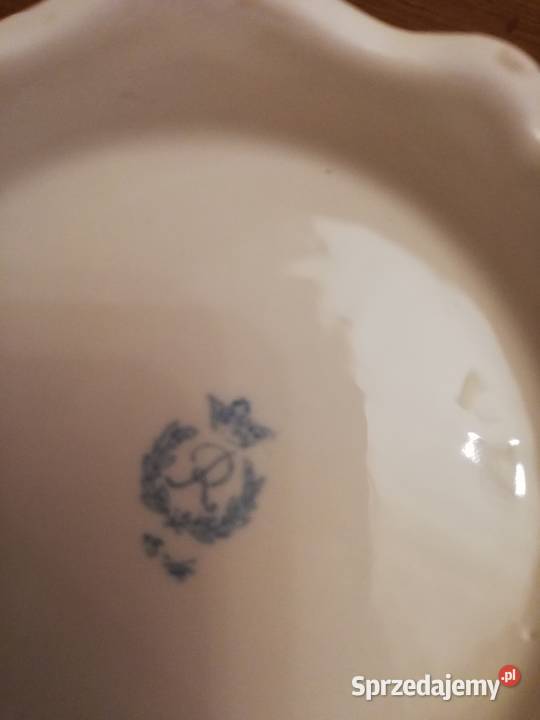 Porcelana sygnowana wazony filiżanki Porcelana i szkło Ropa
