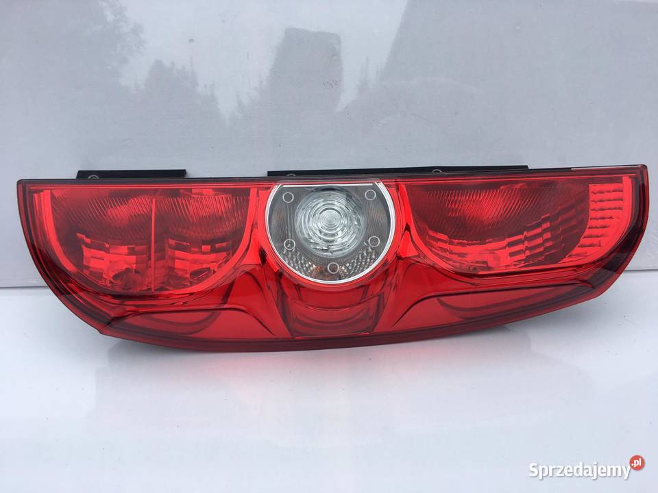 FIAT DOBLO 3 COMBO PRAWA LAMPA TYŁ osobowe wielkopolskie Ostroróg