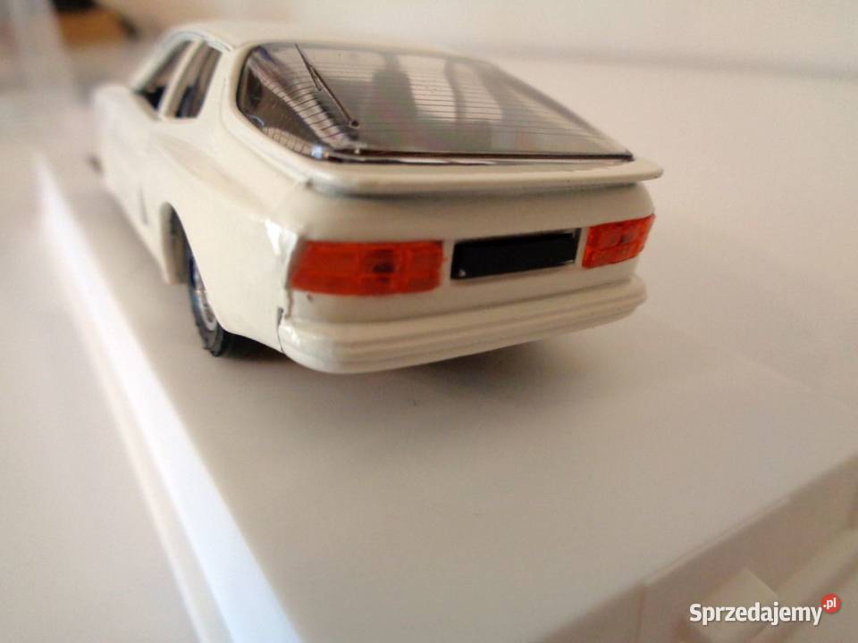Sprzedam model PORSCHE 944 Toruń