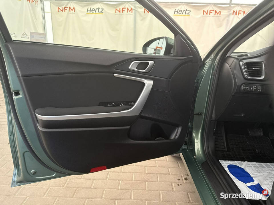 Kia Ceed 15 TGDI160 M Salon Faktura Vat III 2018 lakier metallic Warszawa