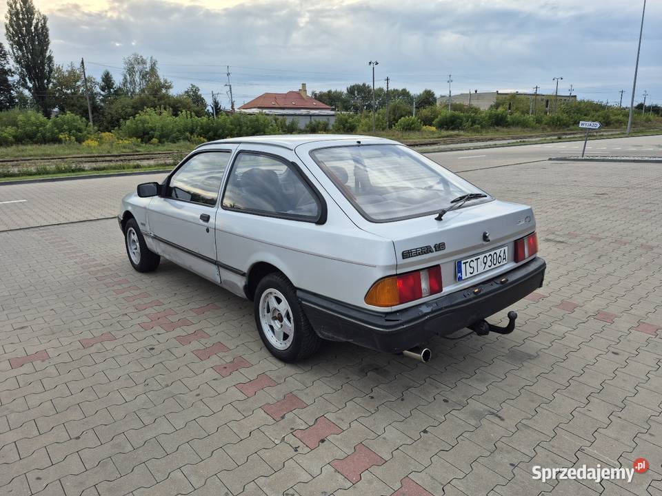 Ford Sierra Coupe 16 LPG manualna Sierra świętokrzyskie sprzedam