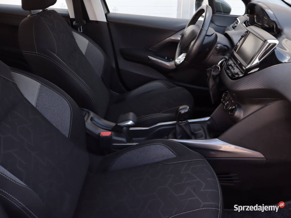 Peugeot 2008 12 PureTech ESP Piaseczno