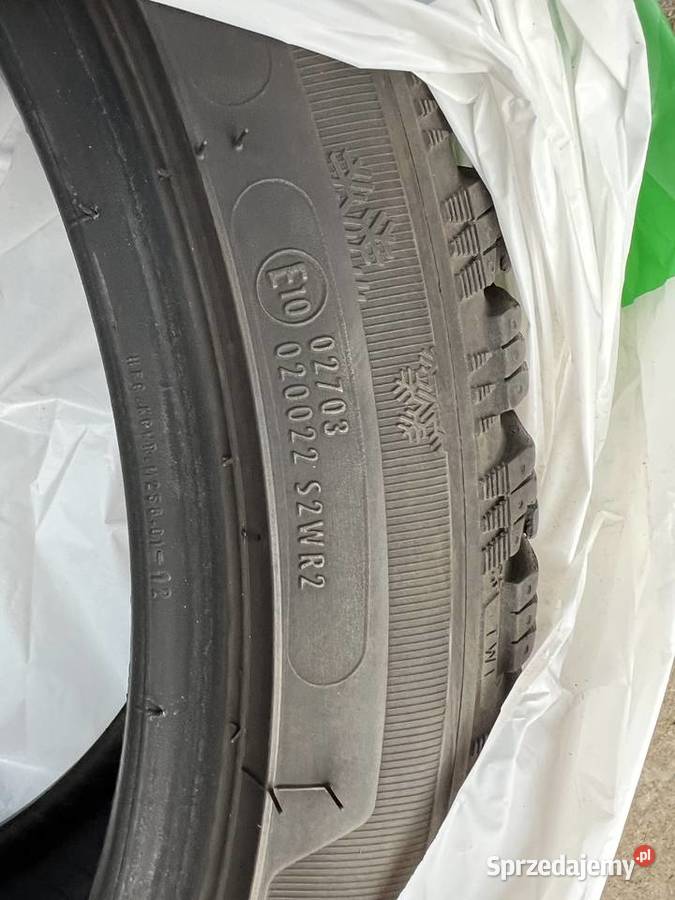 Opony zimowe kormoran 23540 r18 zima Samochodowe sprzedam