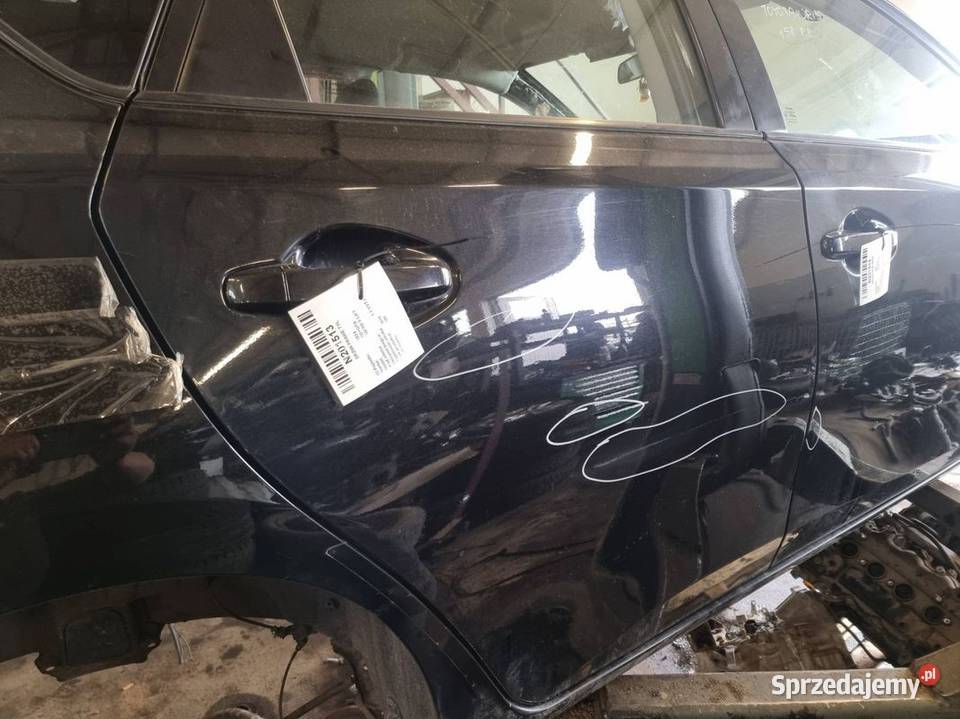 DRZWI PRAWE TYŁ TOYOTA AURIS II LIFT 209 Lipno sprzedam