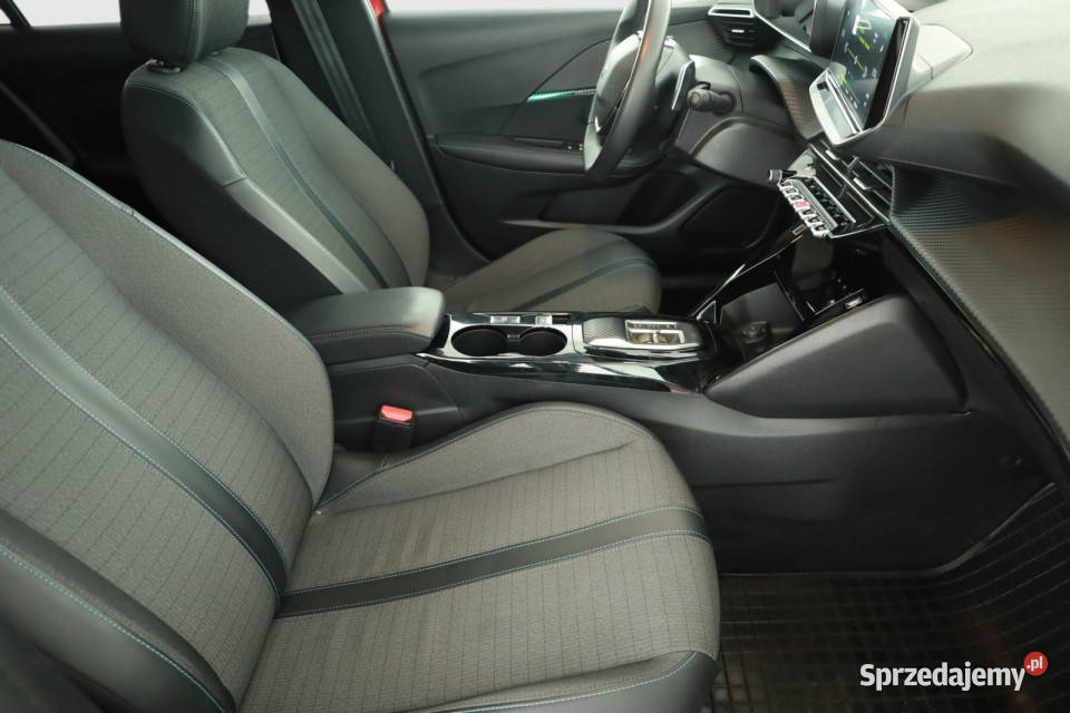 Peugeot 208 12 PureTech asystent pasa ruchu Piaseczno