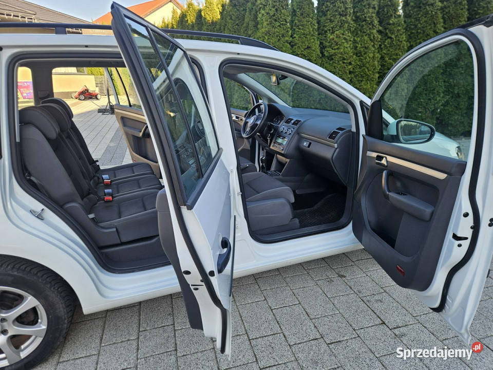 Volkswagen Touran 16 105 Klimatronik Elektryka VAT marża