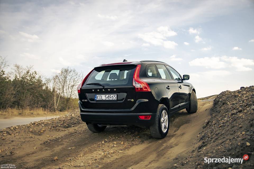 VOLVO XC60 BEZWYPADKOWY DOINWESTOWANY SUV Olkusz