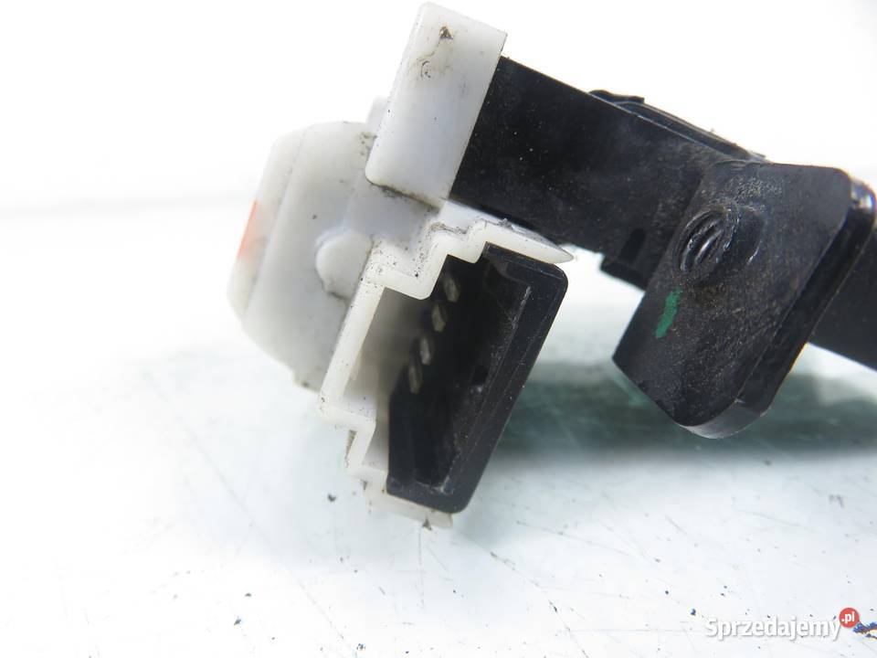 ZAMEK KLAPY RENAULT MODUS 8200948107 Zamki, wkładki i kluczyki